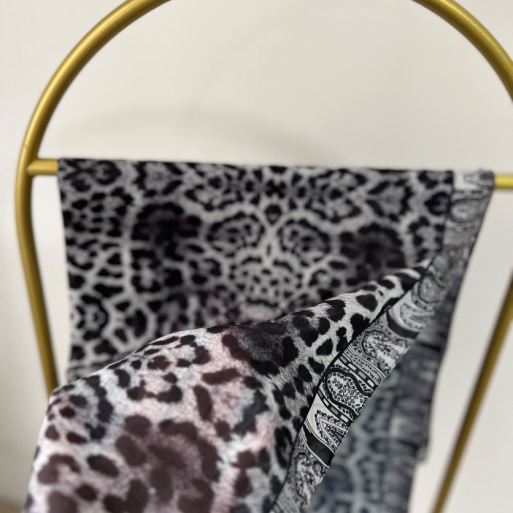 Leopar Desen Bambu Şal Leopar Desen Bambu Şal